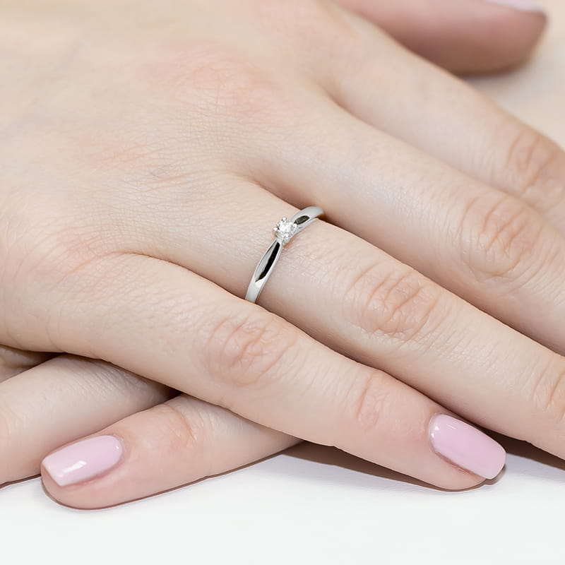 Pierścionek Diament 0,10ct białe złoto 375 - obrazek 4