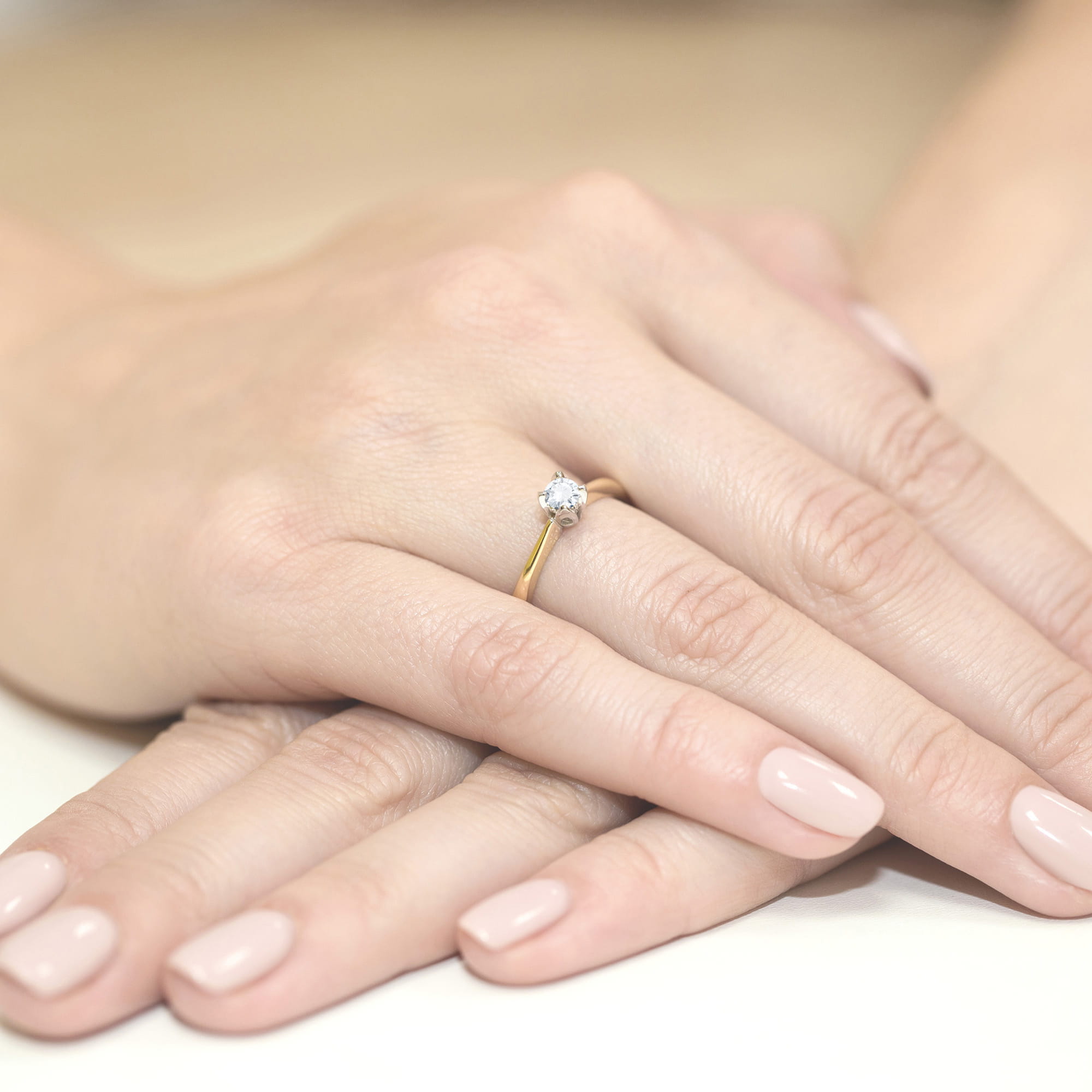Pierścionek Diament 0,10ct żółte złoto 375 - obrazek 4