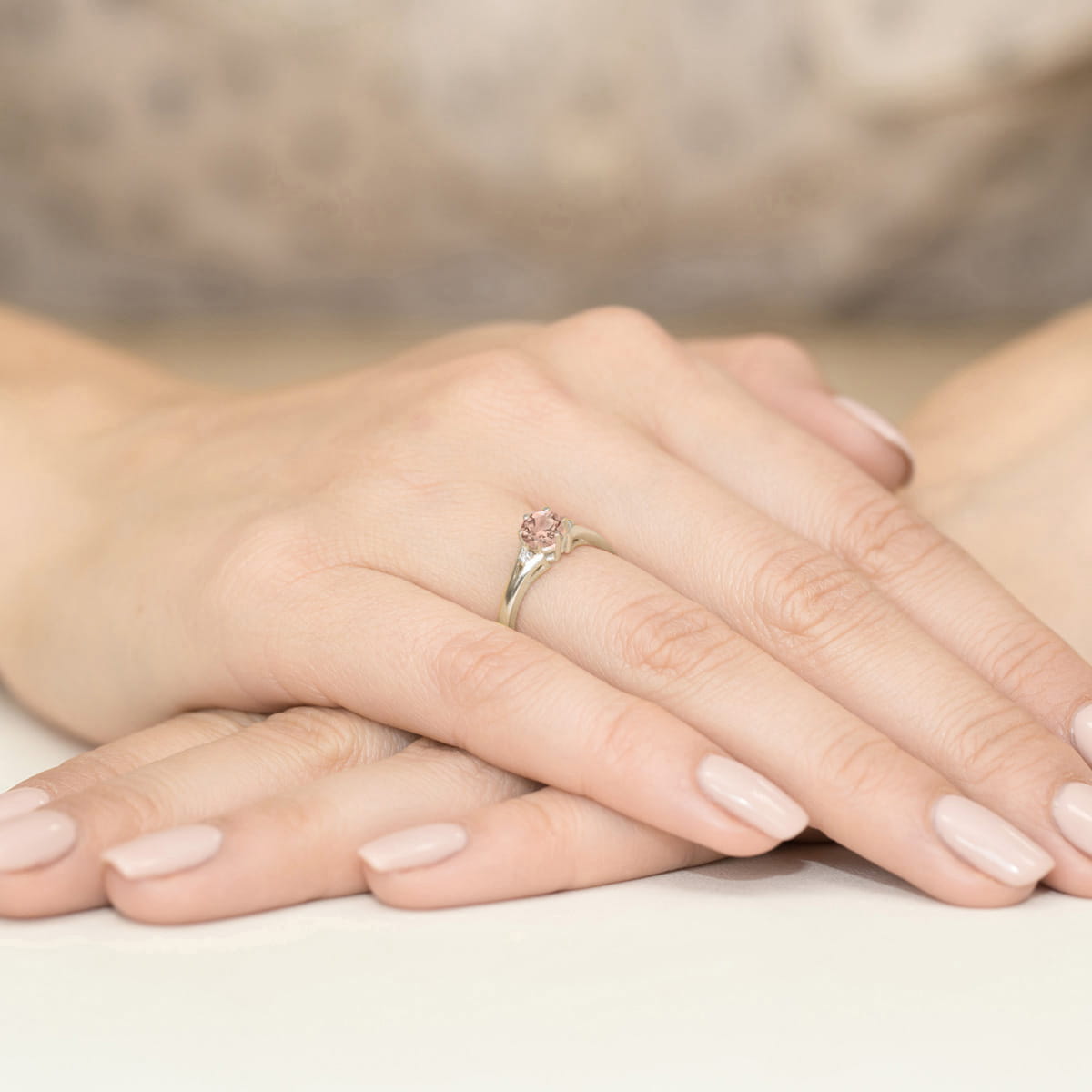 Pierścionek Morganit 0,40ct białe złoto 375 - obrazek 4