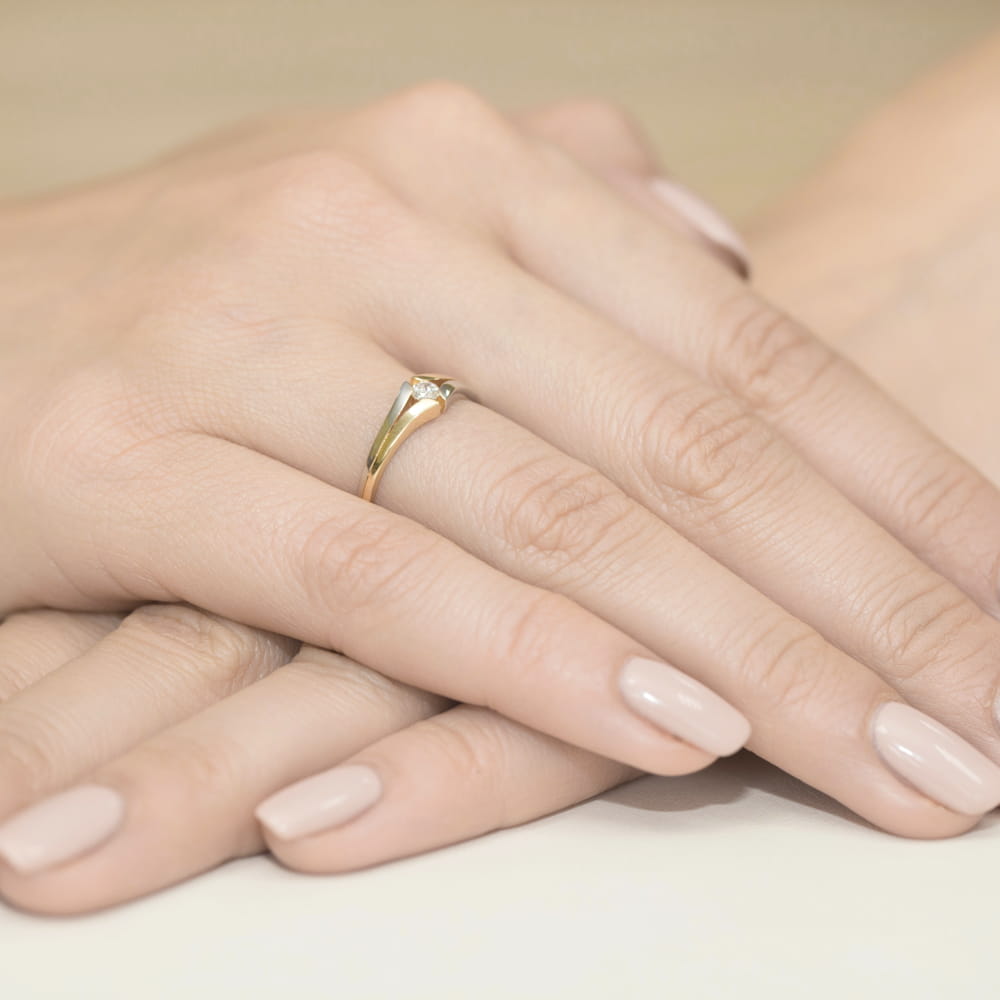 Pierścionek Diament 0,10ct żółte złoto - obrazek 4