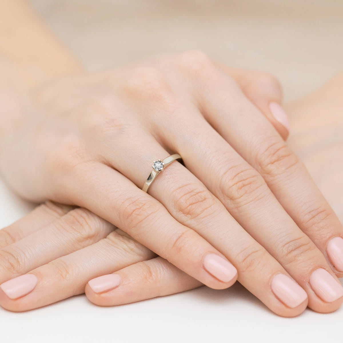 Pierścionek Diament 0,12ct białe złoto 375 - obrazek 4