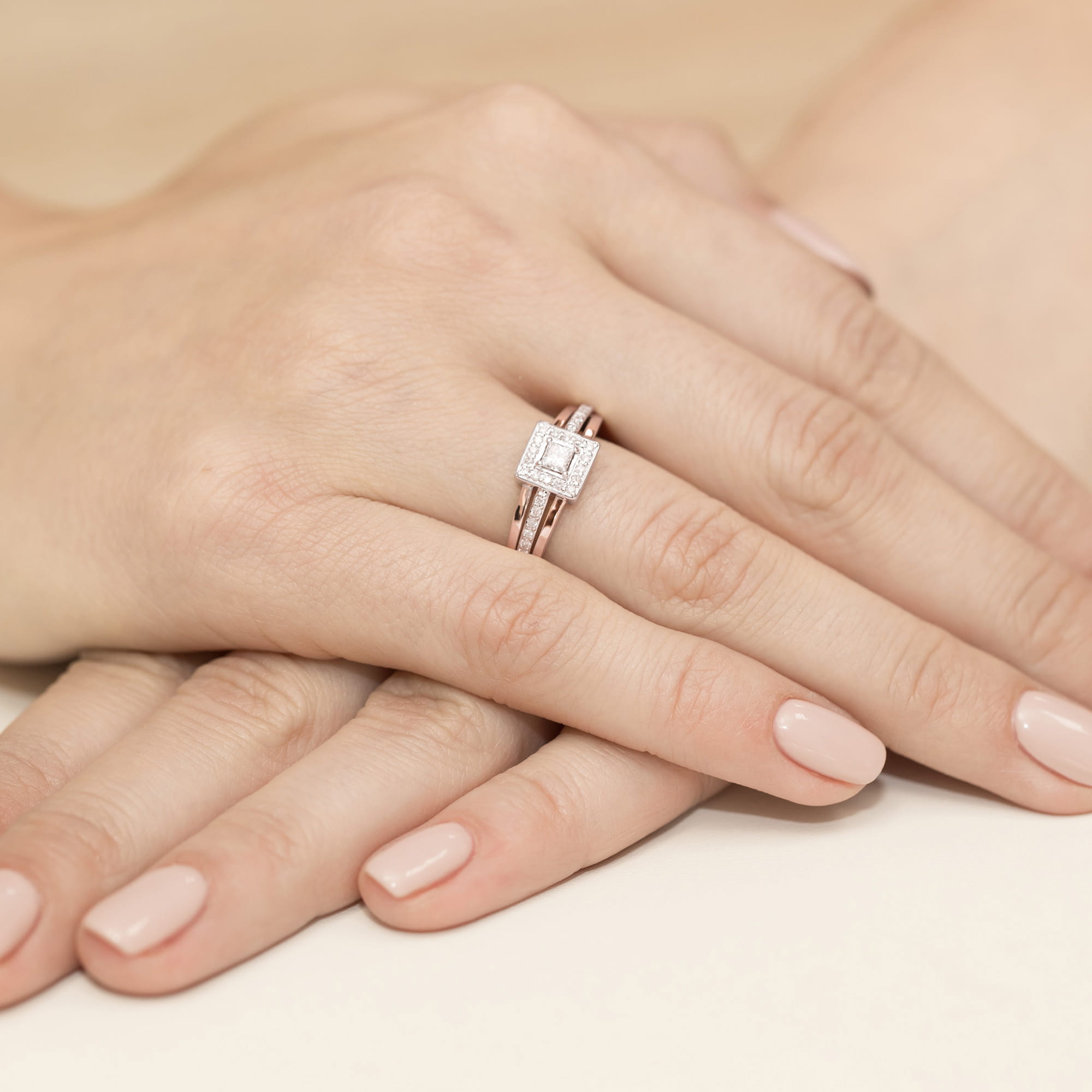 Pierścionek Diament 0,15ct różowe złoto - obrazek 4