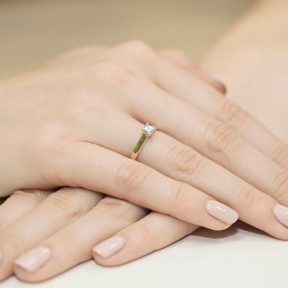 Pierścionek Diament 0,30ct żółte złoto - obrazek 4
