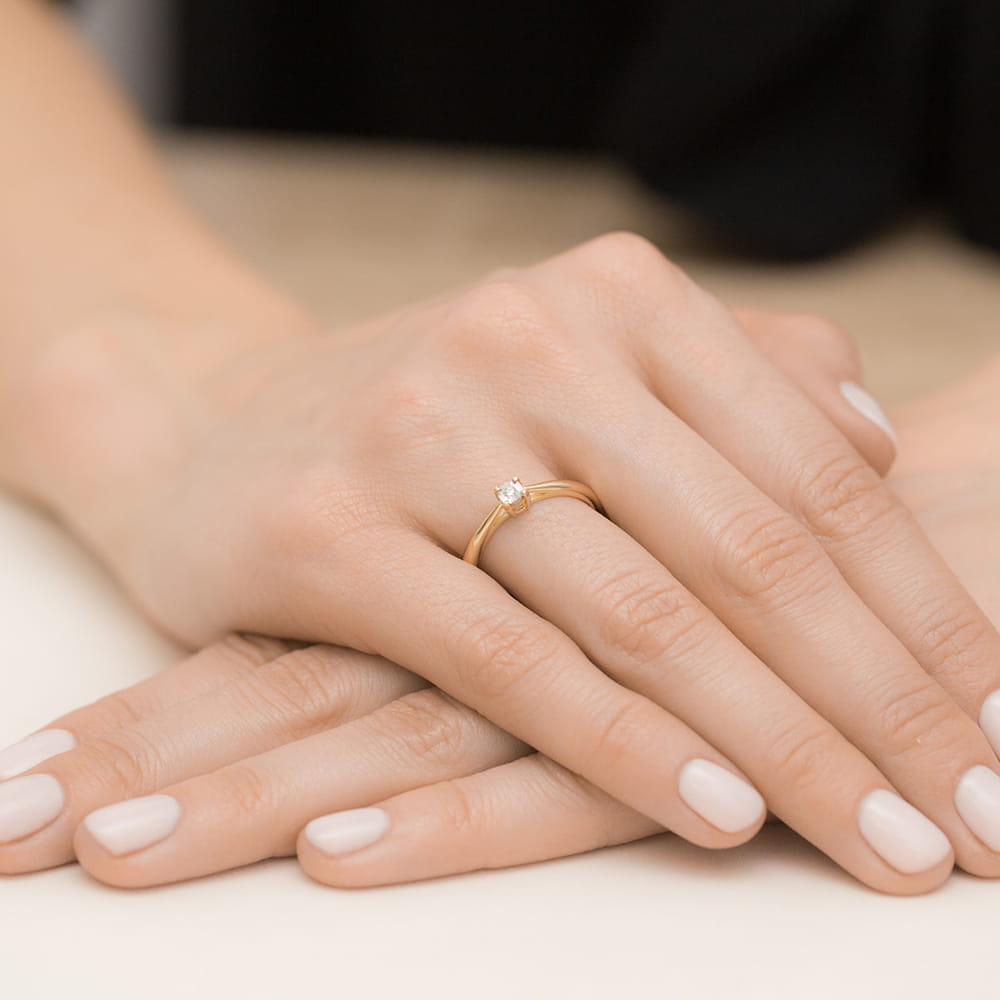 Pierścionek Diament 0,02ct żółte złoto - obrazek 4