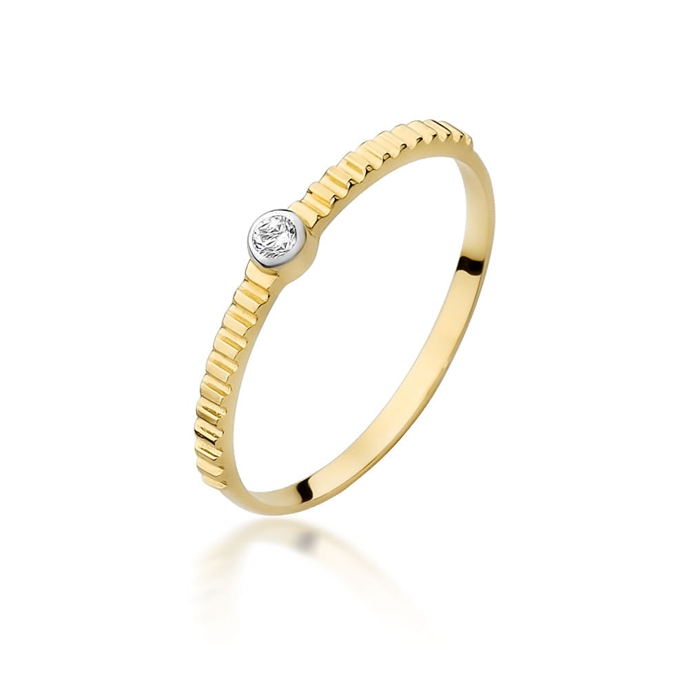 Pierścionek Diament 0,04ct Żółte złoto 375